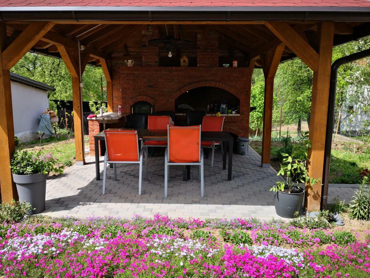 Private Home Rifat Dubrave Gornje Exterior photo